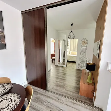 Z Widokiem, Bezplatny Parking I Wi-fi Apartment *